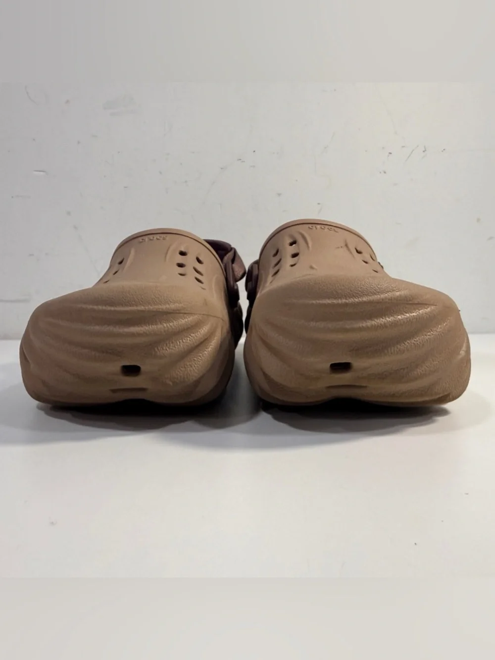 Crocs Echo Clog K Sandals With Adjustable Red Strap Rugged Outdoor Kids J6
